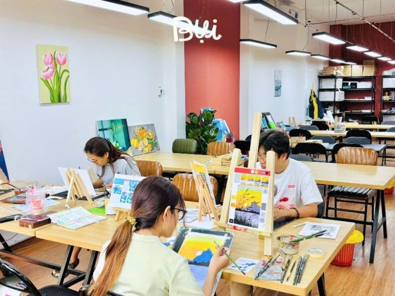 Lớp học vẽ Gò Vấp từ cơ bản đến chuyên sâu cho người lớn