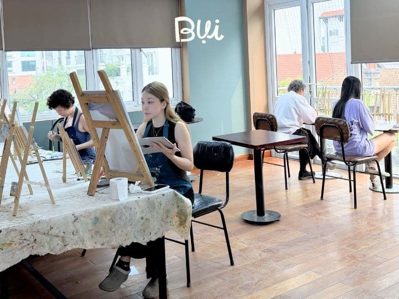 Lớp dạy vẽ Quận Hoàn Kiếm cho người lớn tại 72 Trần Quốc Toản