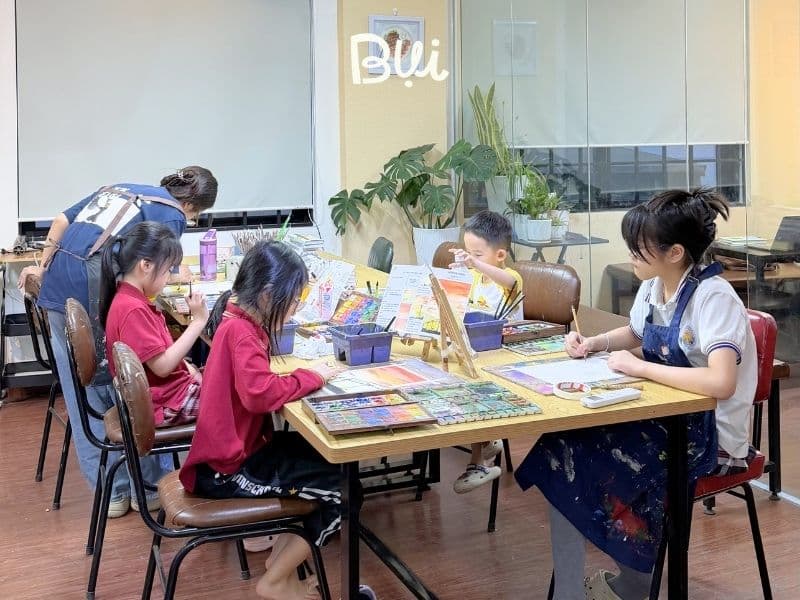 Lớp dạy vẽ cho bé quận Thanh Xuân giúp con sáng tạo hơn mỗi ngày