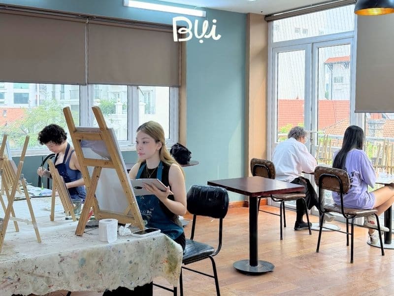 Lớp vẽ Quận 11 cho người lớn - Nơi gác lại âu lo bằng cọ và màu