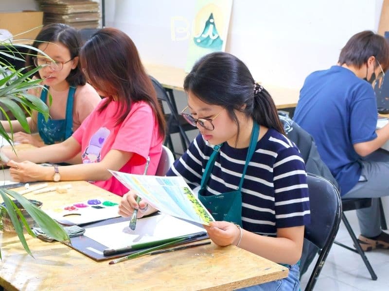 Trung tâm dạy vẽ Quận 4 cho người lớn | Mỹ Thuật Bụi