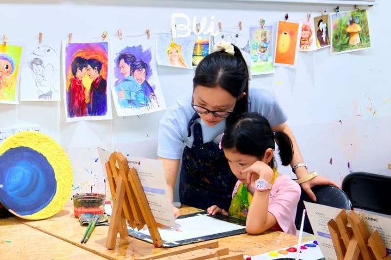 Bụi Nhỏ - Lớp học vẽ cho trẻ em ở Hà Nội