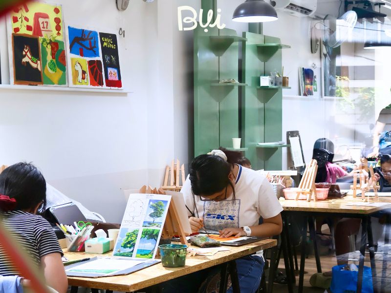 Các khóa học vẽ tại Mỹ Thuật Bụi cơ sở Tân Bình