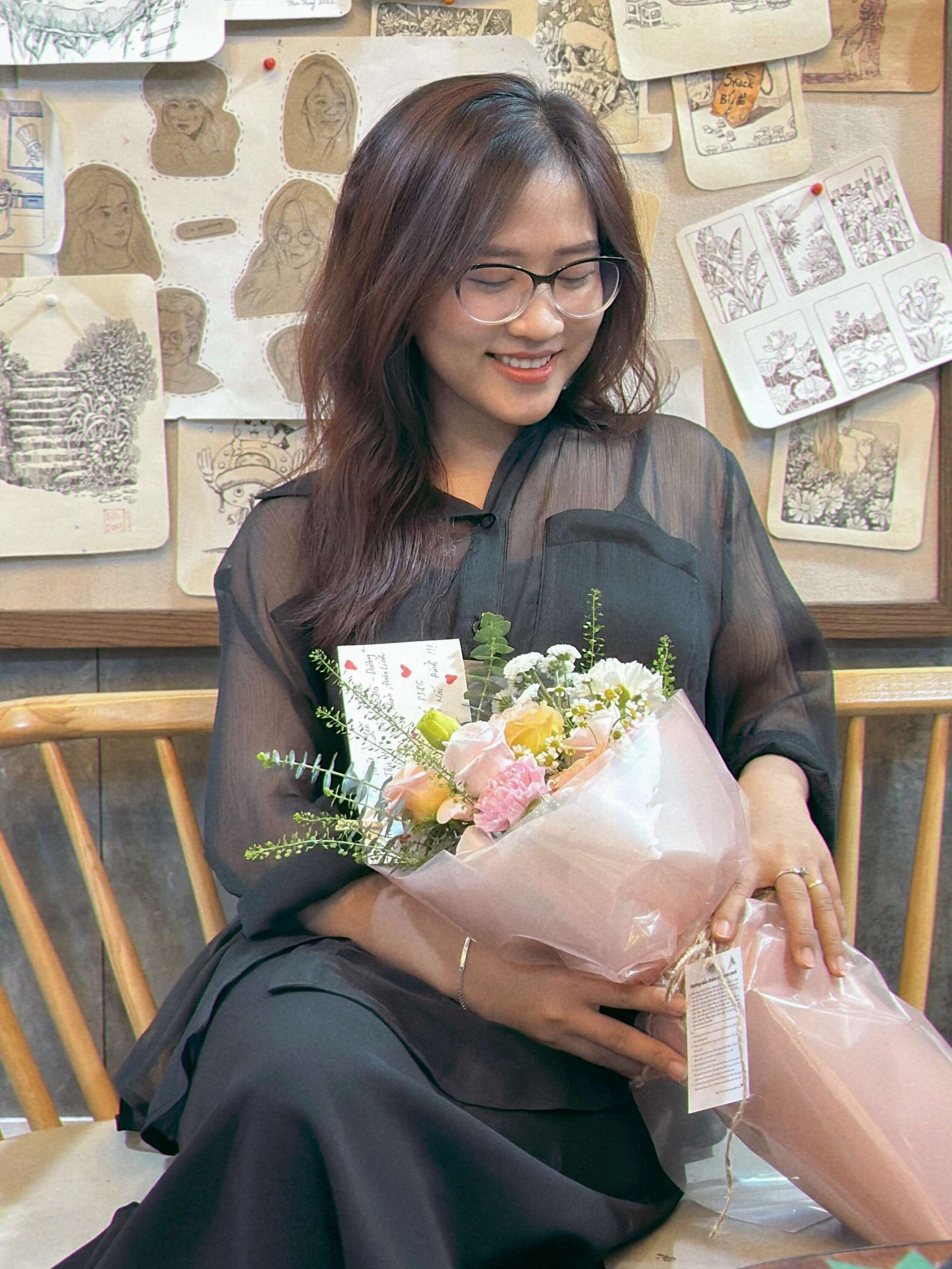 NGUYỄN THỊ HẠNH