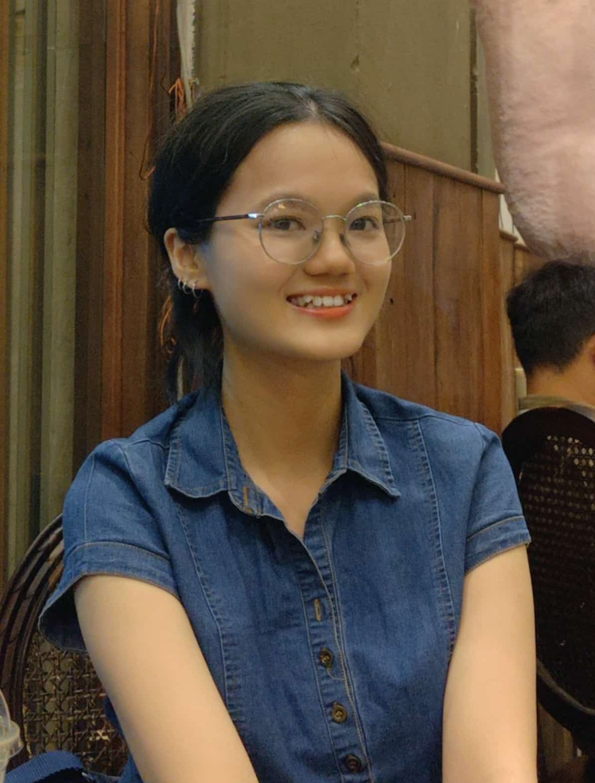 TRƯƠNG NGỌC KHÁNH LINH