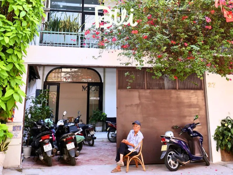 Lớp học vẽ Mỹ thuật Bụi cơ sở Quận 1