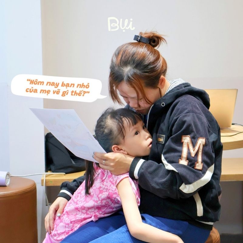 Con nói gì với ba mẹ sau buổi học tại Bụi Nhỏ