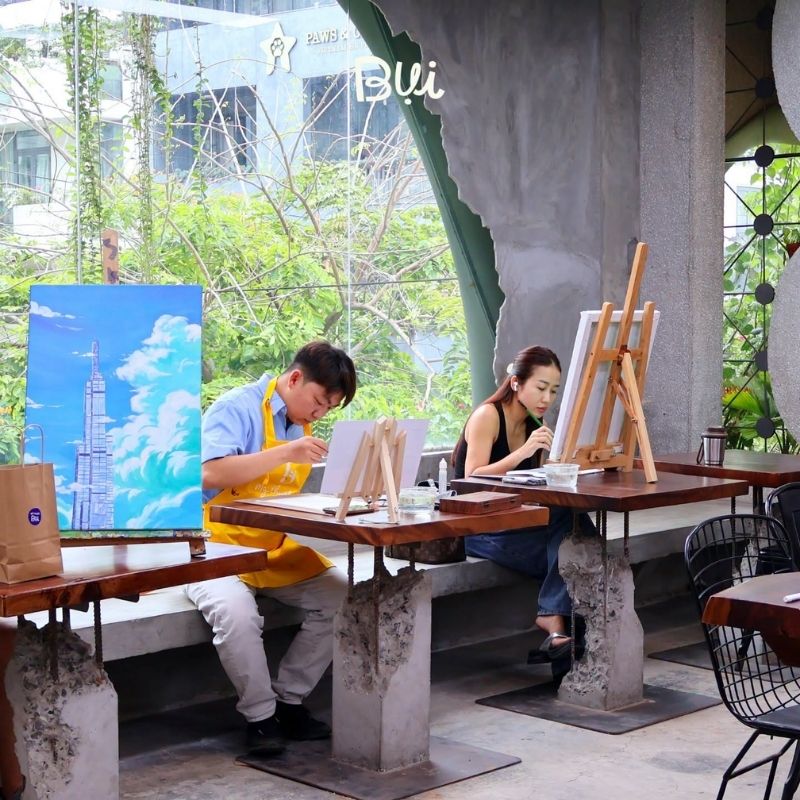 Trải nghiệm học vẽ sơn dầu tại không gian của Bụi