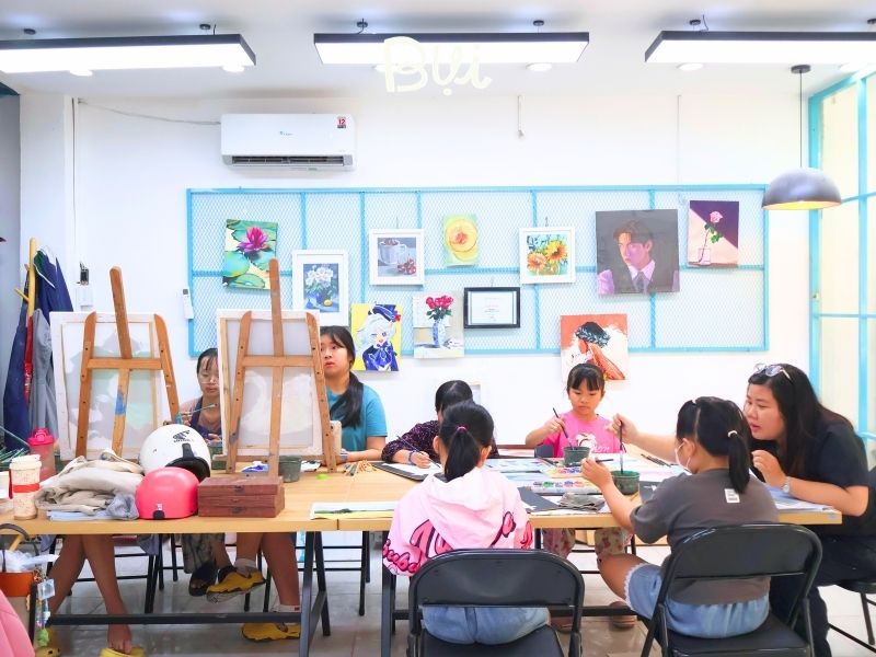 Giải đáp điều ba mẹ hay băn khoăn trước khi cho bé học vẽ