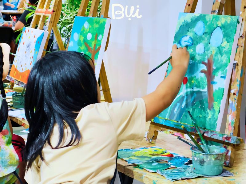 Tổng quan về lớp học vẽ cho bé Quận 7 của Mỹ Thuật Bụi Tổng quan về lớp học vẽ cho bé Quận 7 của Mỹ Thuật Bụi