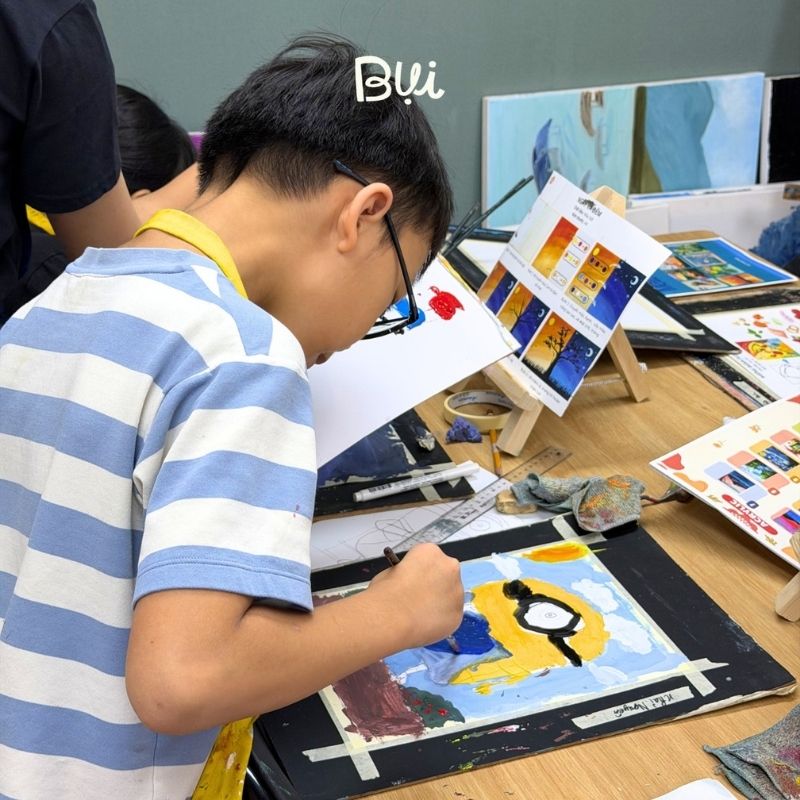 Lớp học vẽ màu Acrylic