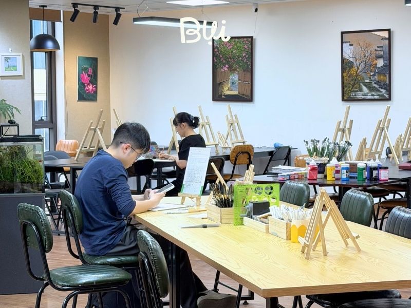 Mỹ Thuật Bụi - Lớp dạy vẽ Quận Cầu Giấy được nhiều học viên tin chọn