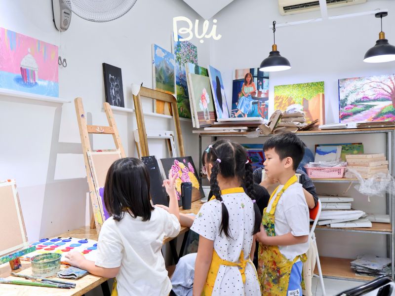 Lớp học vẽ thiếu nhi Mỹ Thuật Bụi có 2 cơ sở tại Quận Tân Bình Lớp học vẽ thiếu nhi Mỹ Thuật Bụi có 2 cơ sở tại Quận Tân Bình