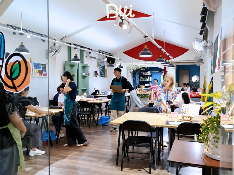 Mỹ Thuật Bụi là trung tâm dạy vẽ quận Tân Bình với 12 năm kinh nghiệm Mỹ Thuật Bụi là trung tâm dạy vẽ quận Tân Bình với 12 năm kinh nghiệm