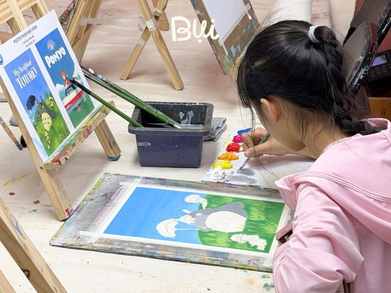 Sự khác biệt của lớp vẽ Bụi Nhỏ cơ sở Hoàn Kiếm