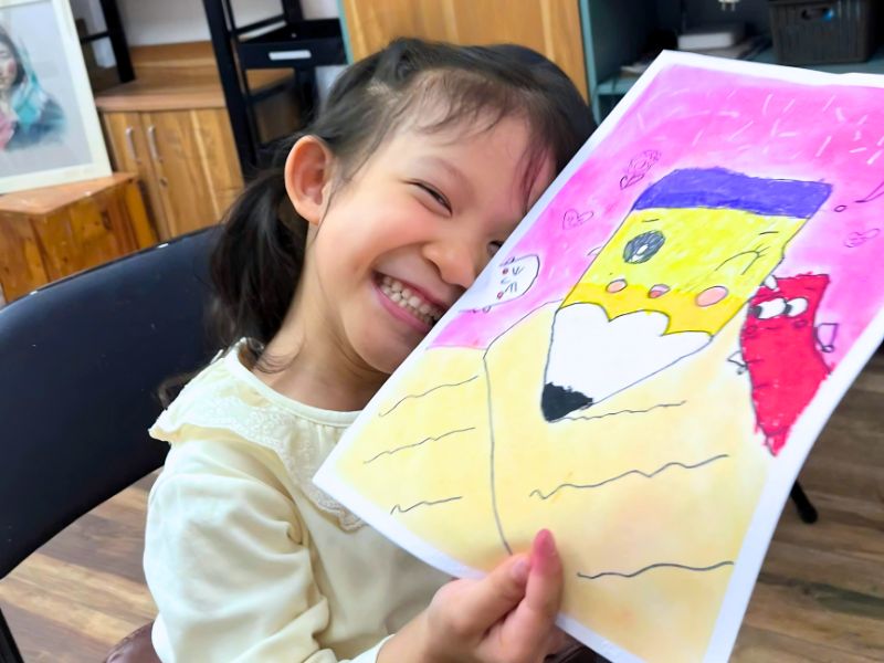 Bài vẽ của học viên trong lớp học vẽ cho bé Quận 7