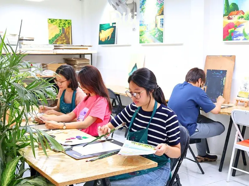 Khóa học vẽ cơ bản cho người mới bắt đầu tại Mỹ Thuật Bụi Khóa học vẽ cơ bản cho người mới bắt đầu tại Mỹ Thuật Bụi